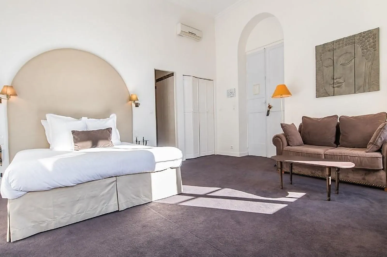 Lieux événementiels, HOTEL VILLA LEOPOLDINE