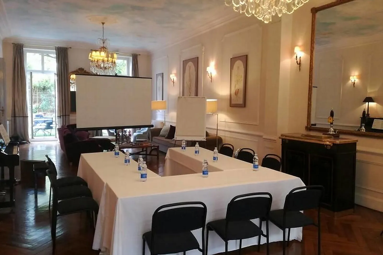 Lieux événementiels, HOTEL VILLA LEOPOLDINE