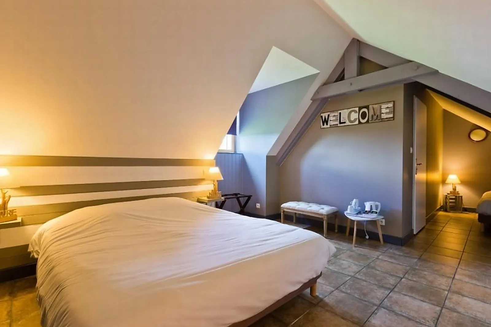 Lieux événementiels, HÔTEL VOLCAN SANCY