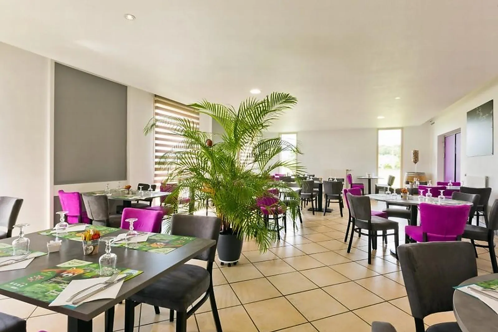 Lieux événementiels, HÔTEL VOLCAN SANCY