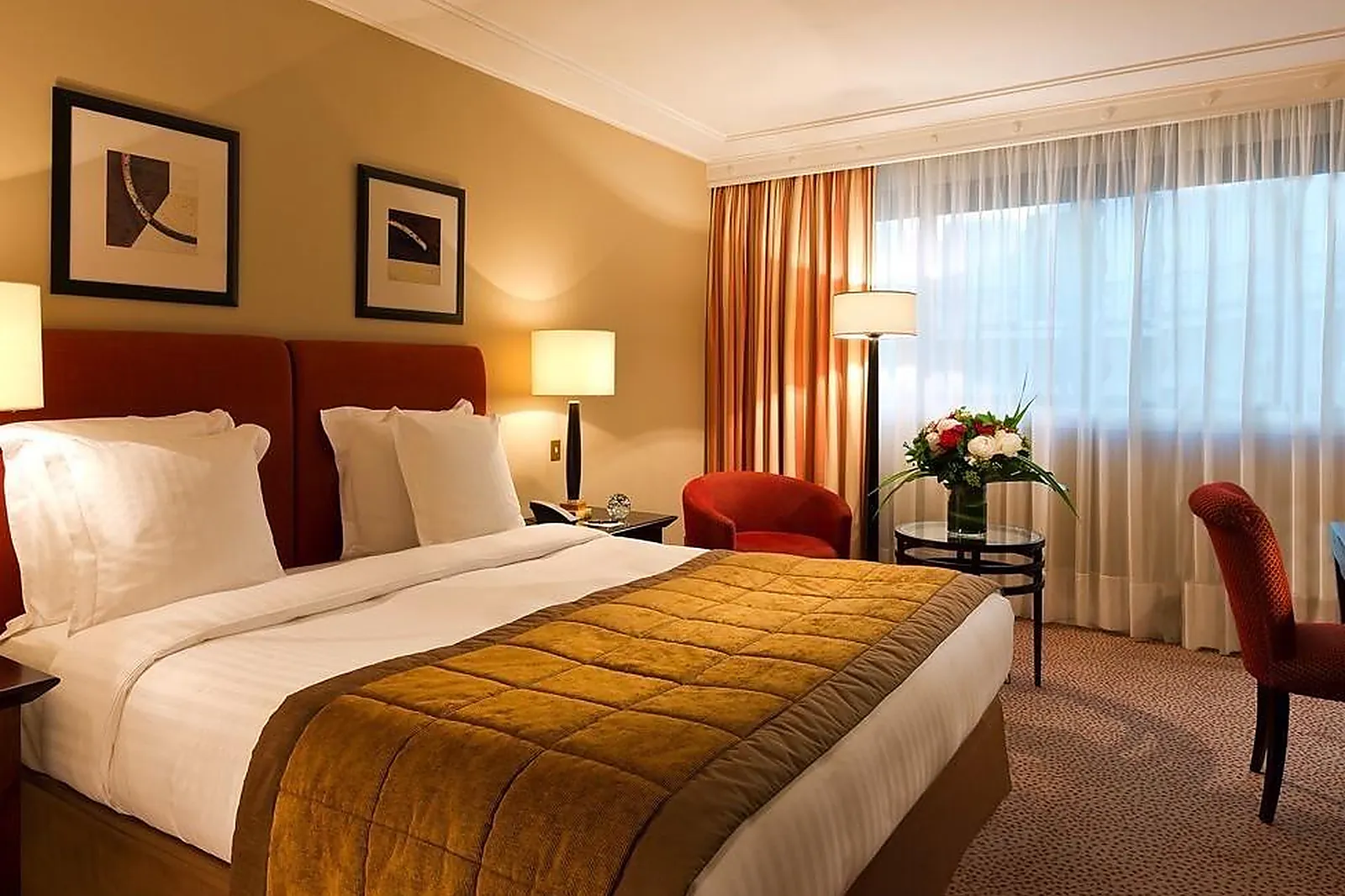 Lieux événementiels, HOTEL WARWICK PARIS