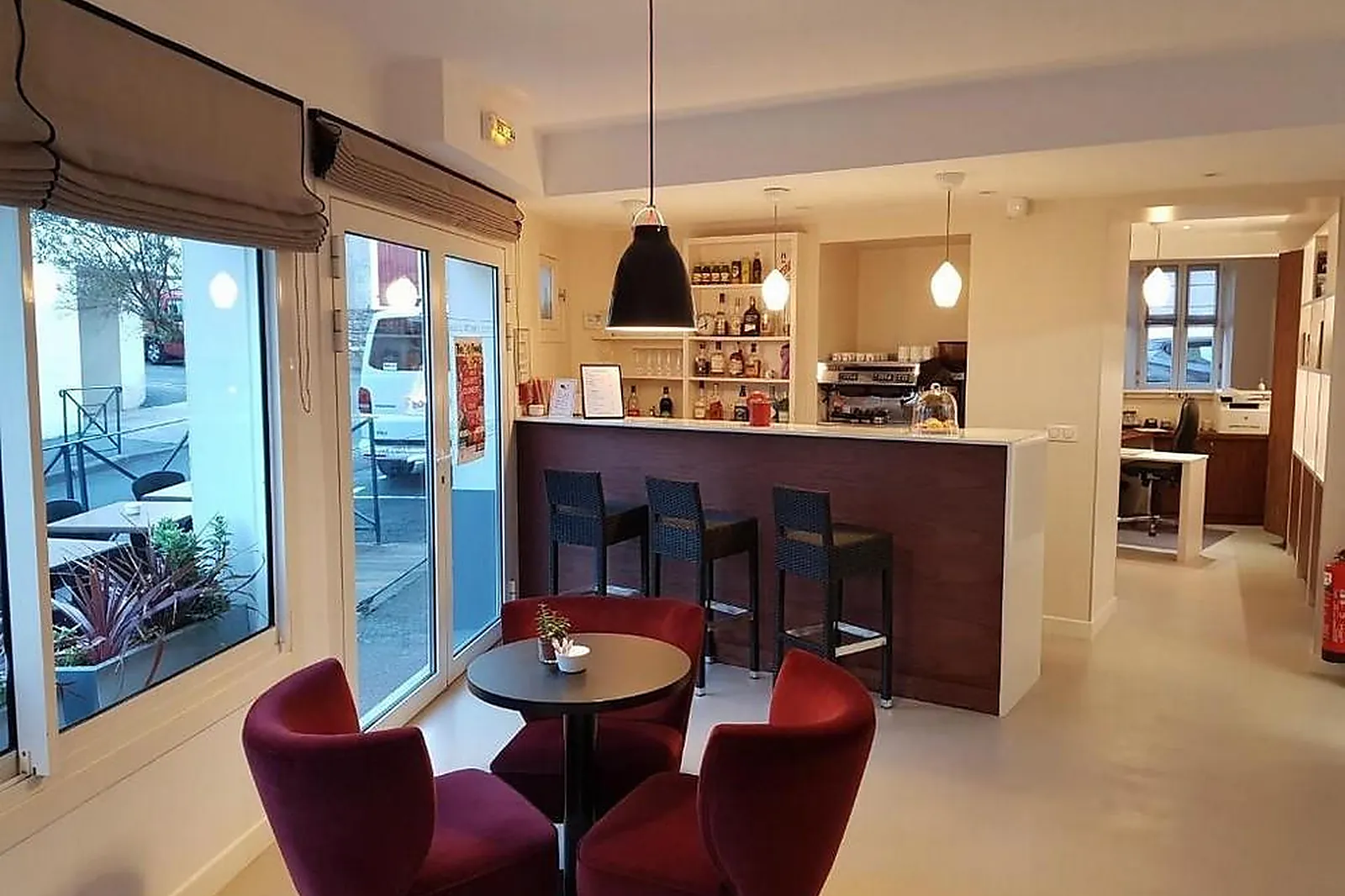 Lieux événementiels, HÔTEL AU BON COIN