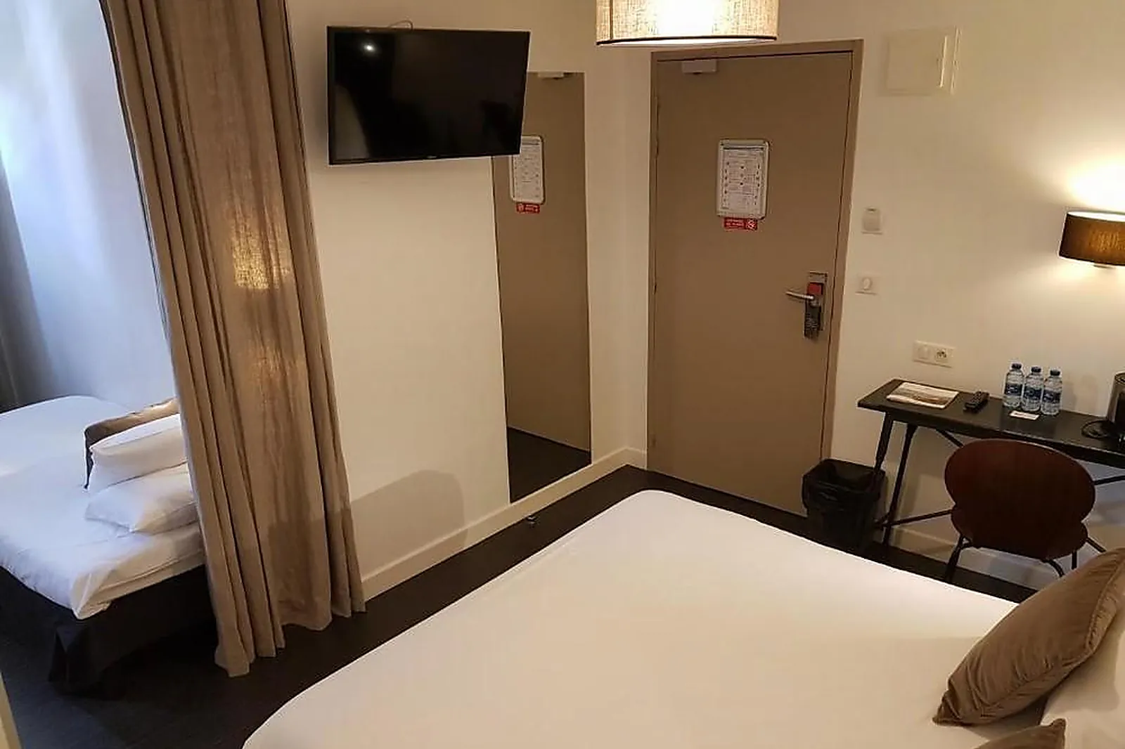 Lieux événementiels, HÔTEL AU BON COIN