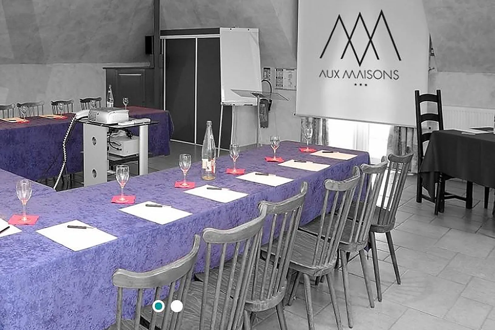 Lieux événementiels, HÔTEL AUX MAISONS