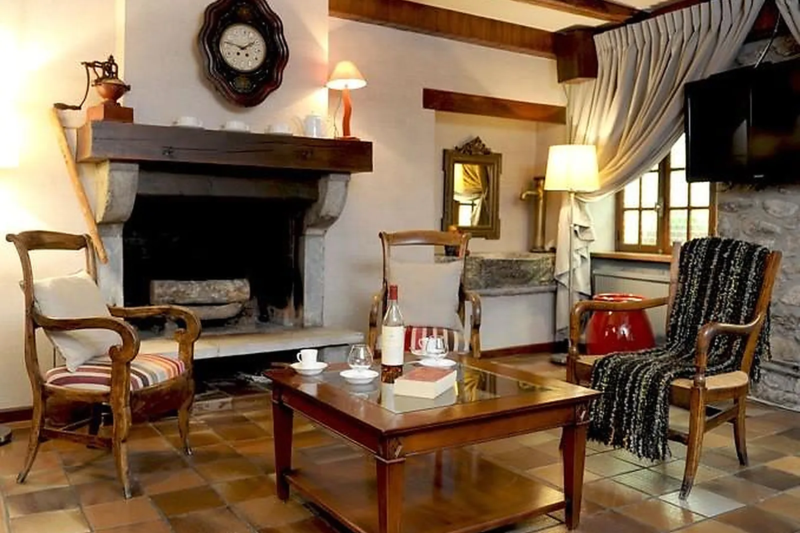 Lieux événementiels, HÔTEL D'ANGLETERRE ARREAU