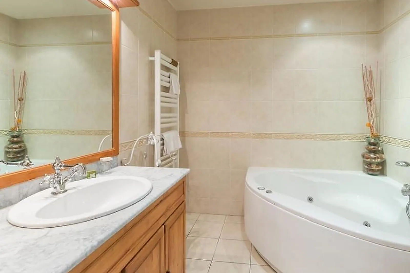 Lieux événementiels, HÔTEL D'ANGLETERRE SAINT-CALAIS