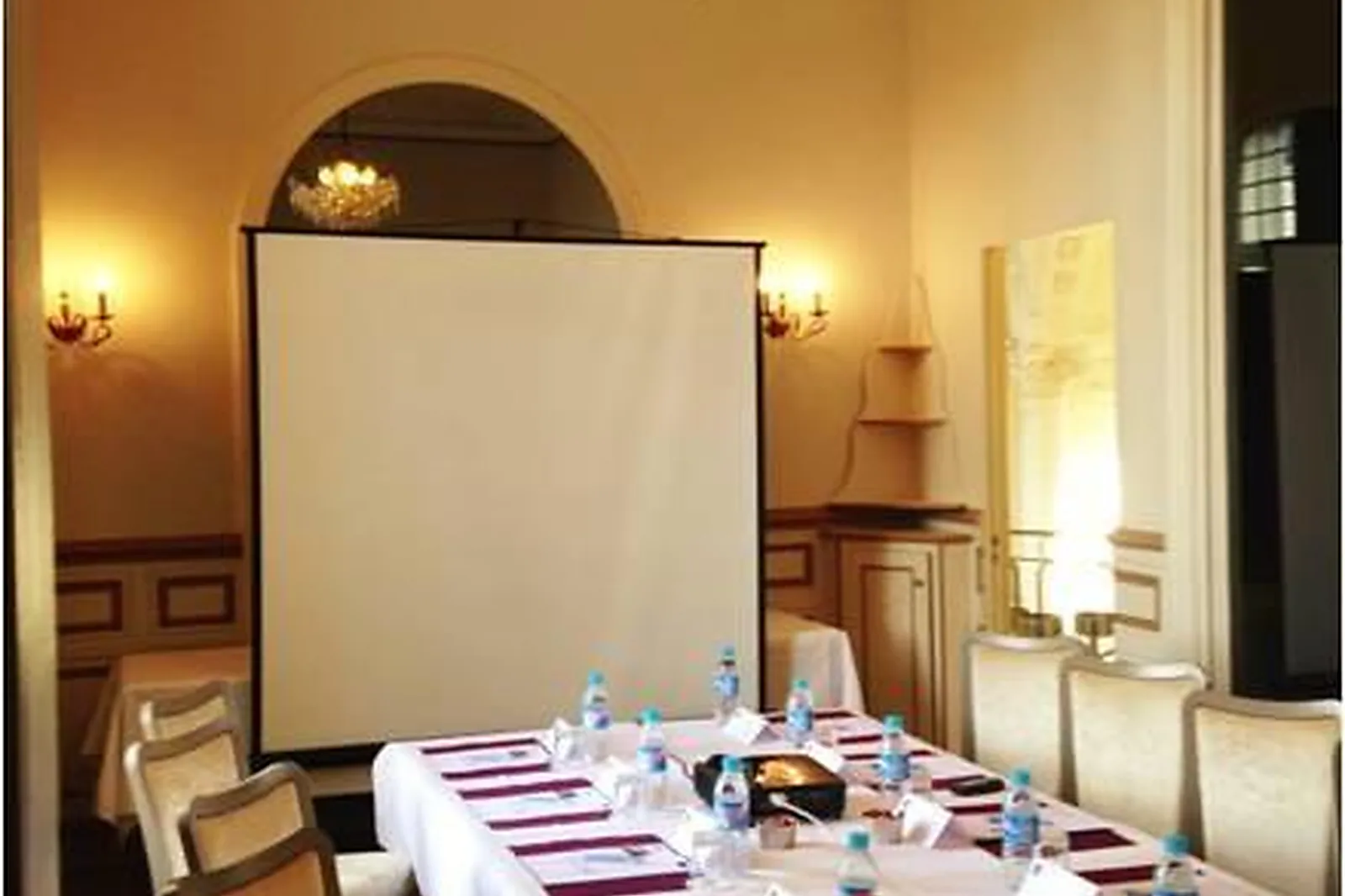 Lieux événementiels, HÔTEL D'ANJOU