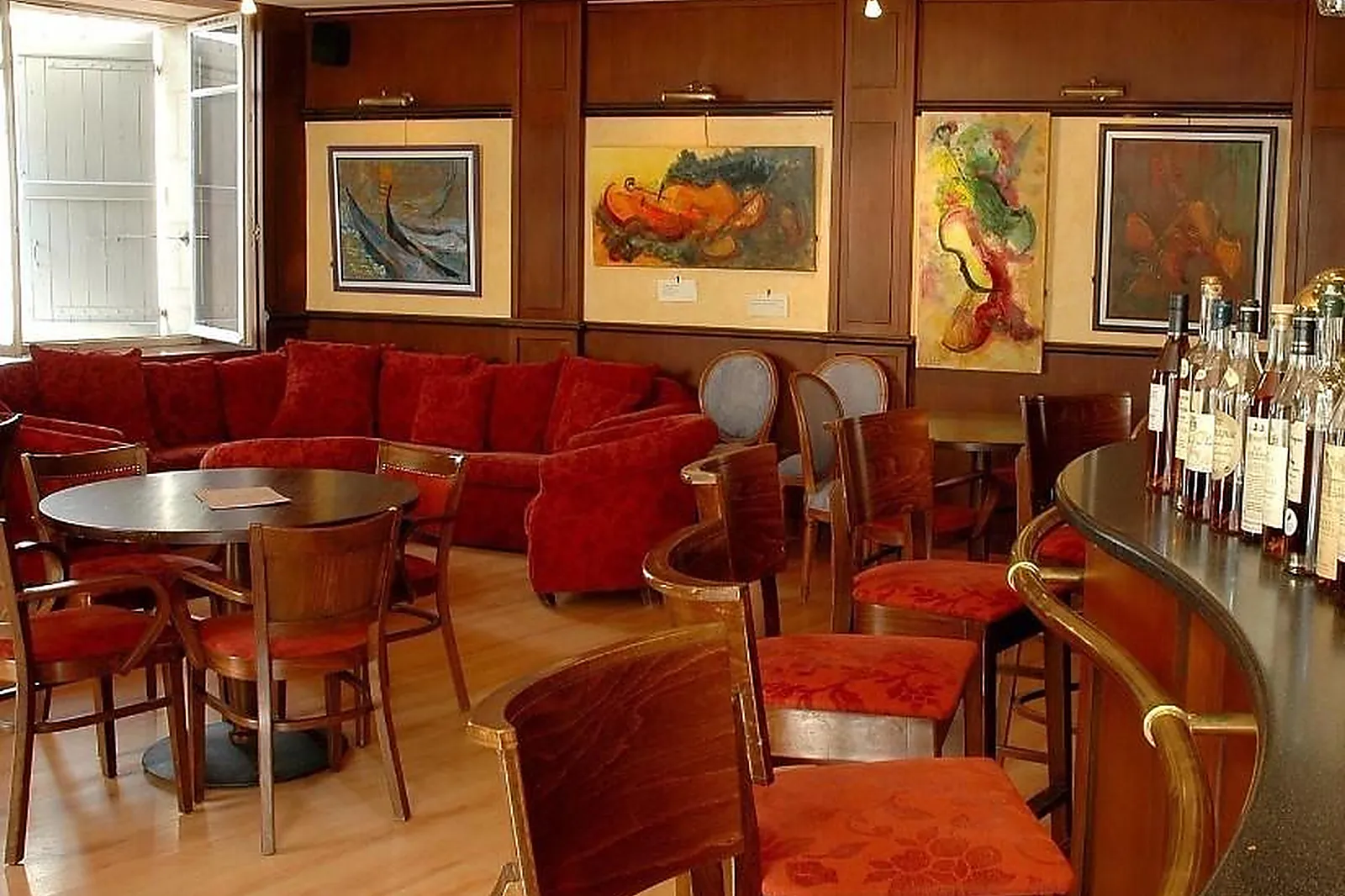 Lieux événementiels, HÔTEL DE BASTARD