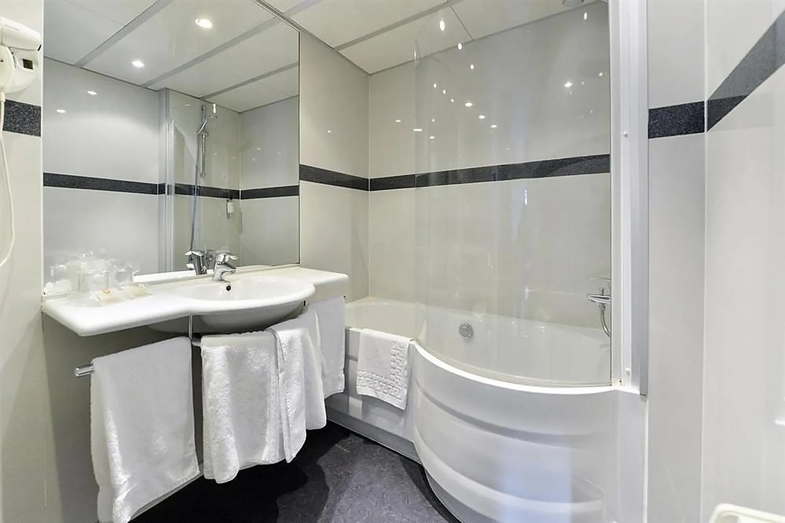 Lieux événementiels, HOTEL DE CHAMPAGNE