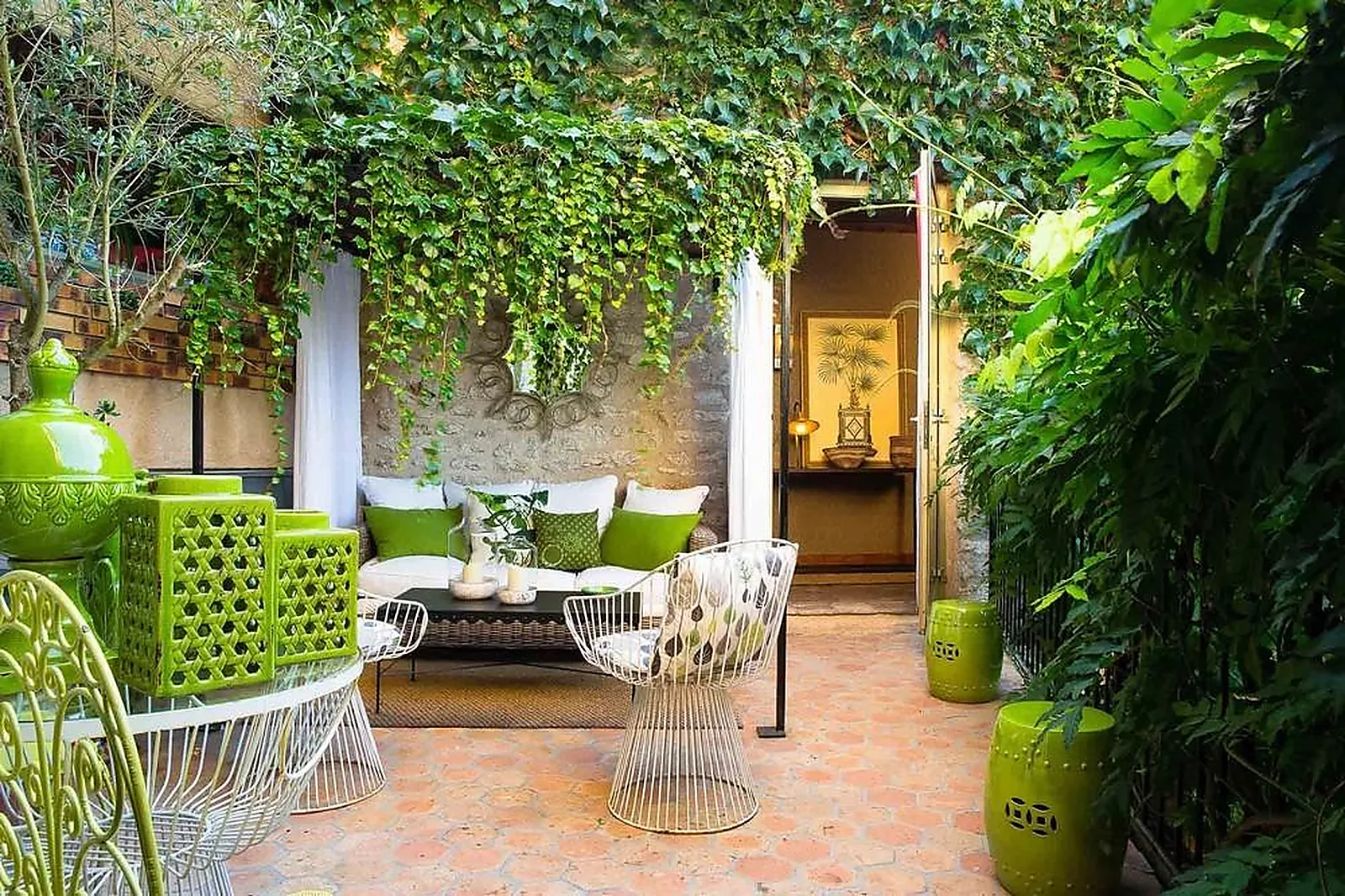 Lieux événementiels, HOTEL DE FRANCE ANGERVILLE