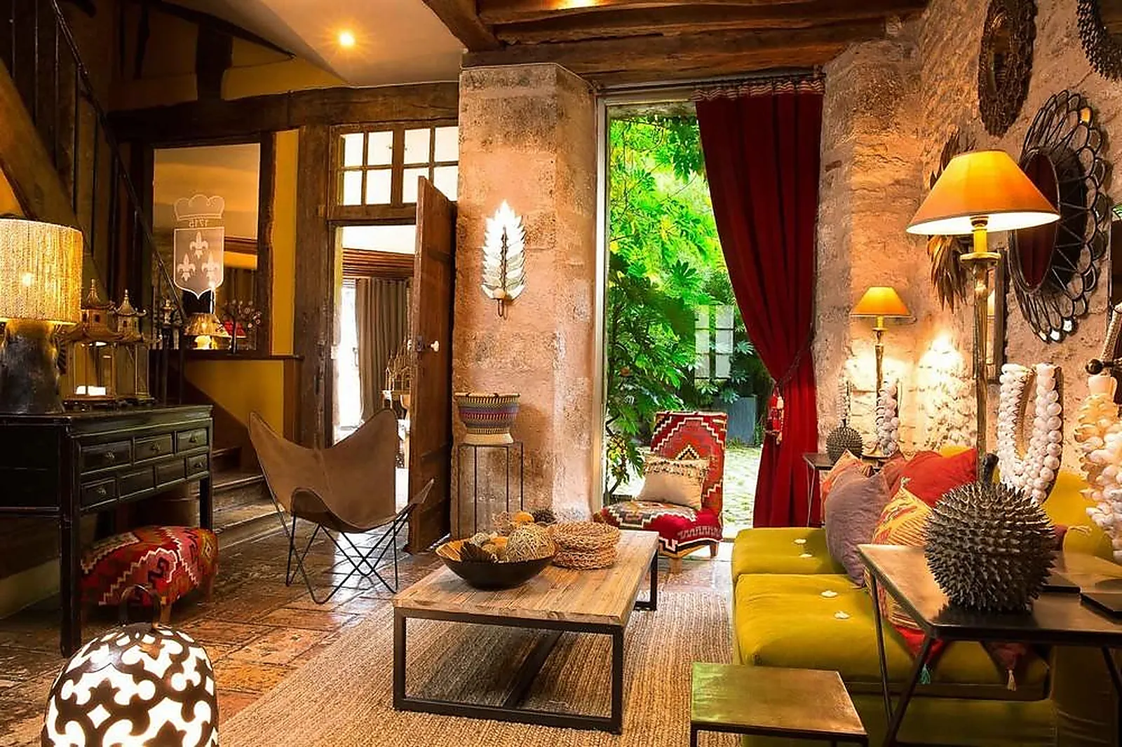 Lieux événementiels, HOTEL DE FRANCE ANGERVILLE