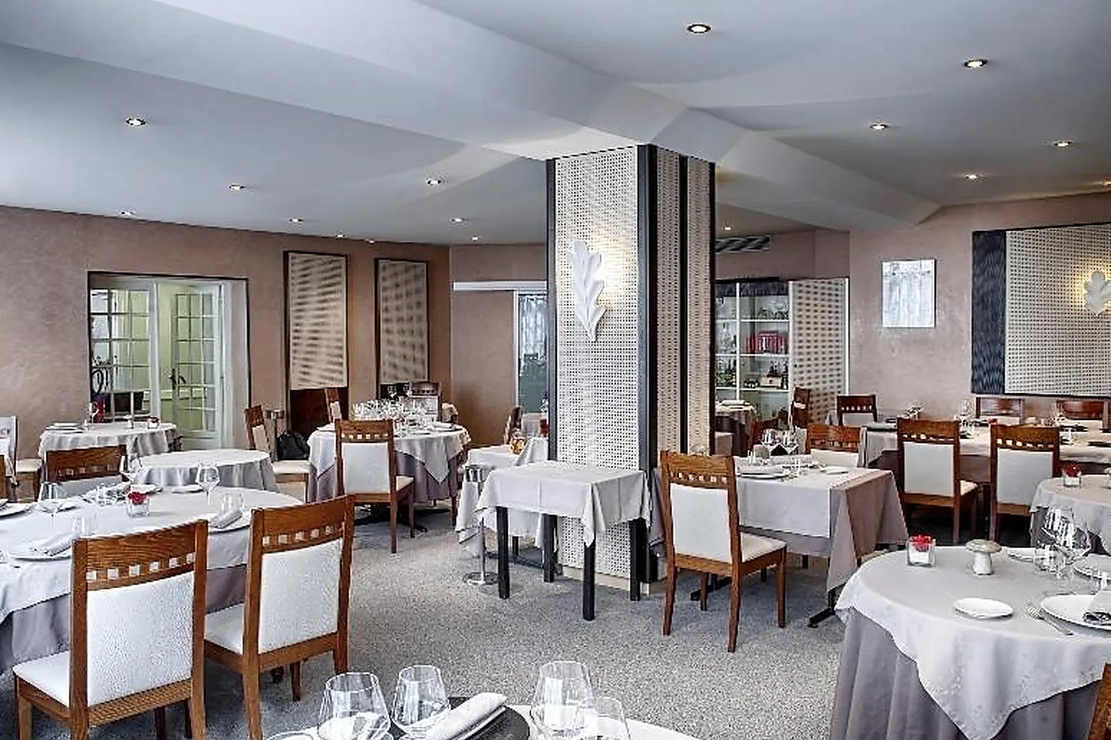 Lieux événementiels, HÔTEL DE FRANCE LA CÔTE SAINT-ANDRÉ