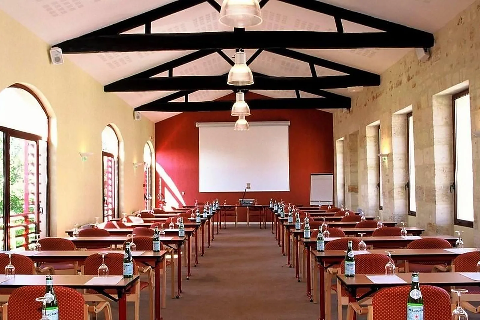 Lieux événementiels, HÔTEL DE FRANCE ET D'ANGLETERRE