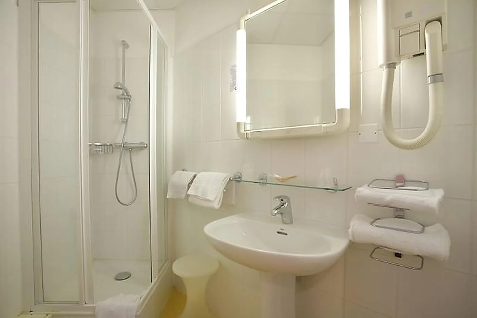 Lieux événementiels, HÔTEL DE GENÈVE