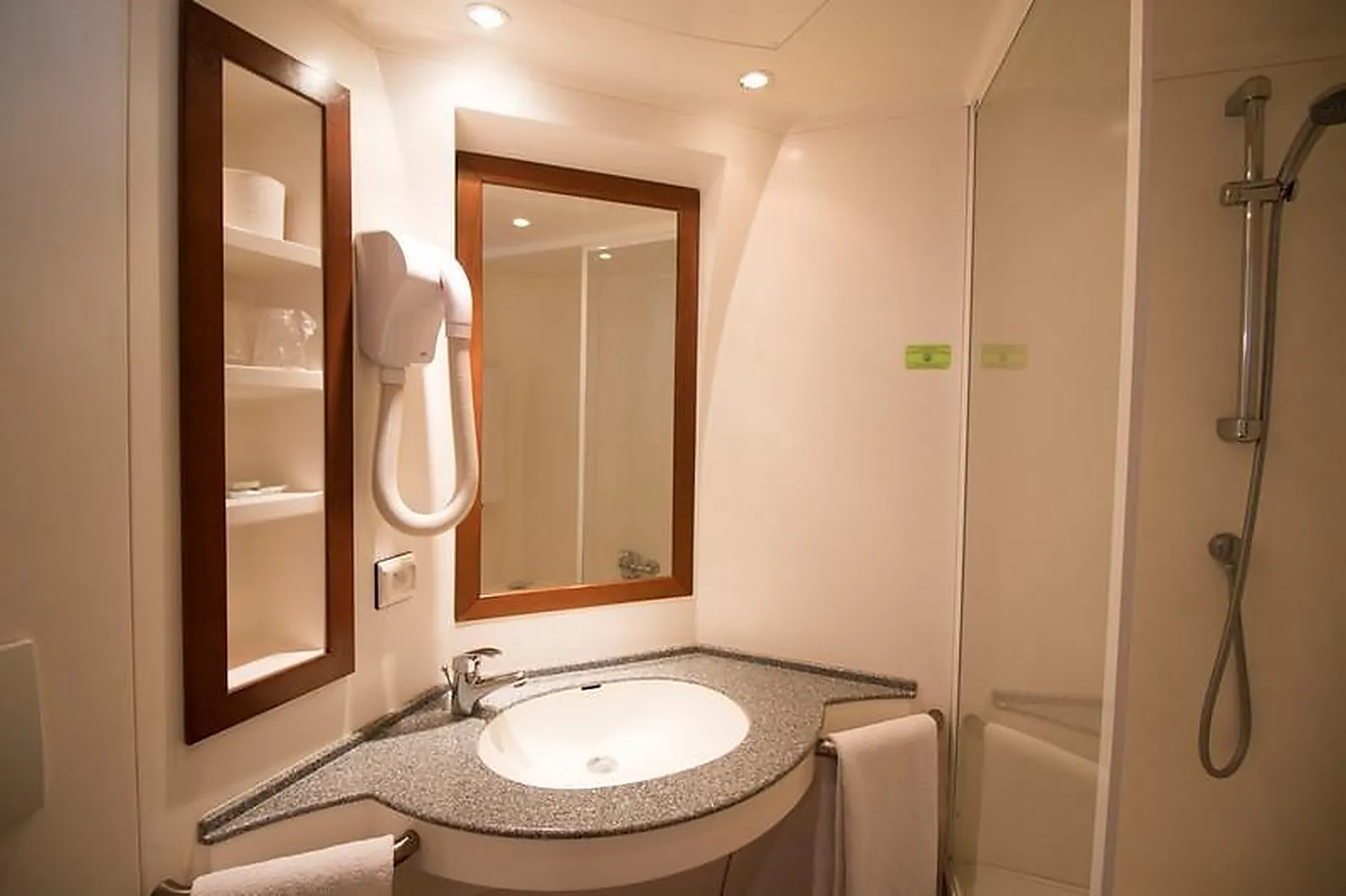 Lieux événementiels, HÔTEL DE LYON