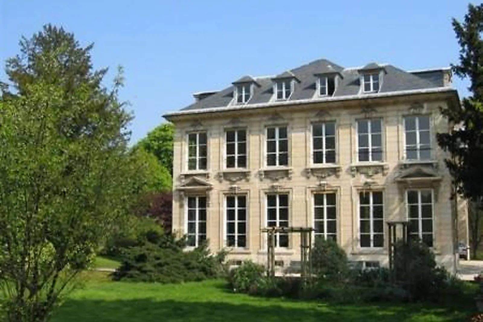 Lieux événementiels, HÔTEL DE MASSA