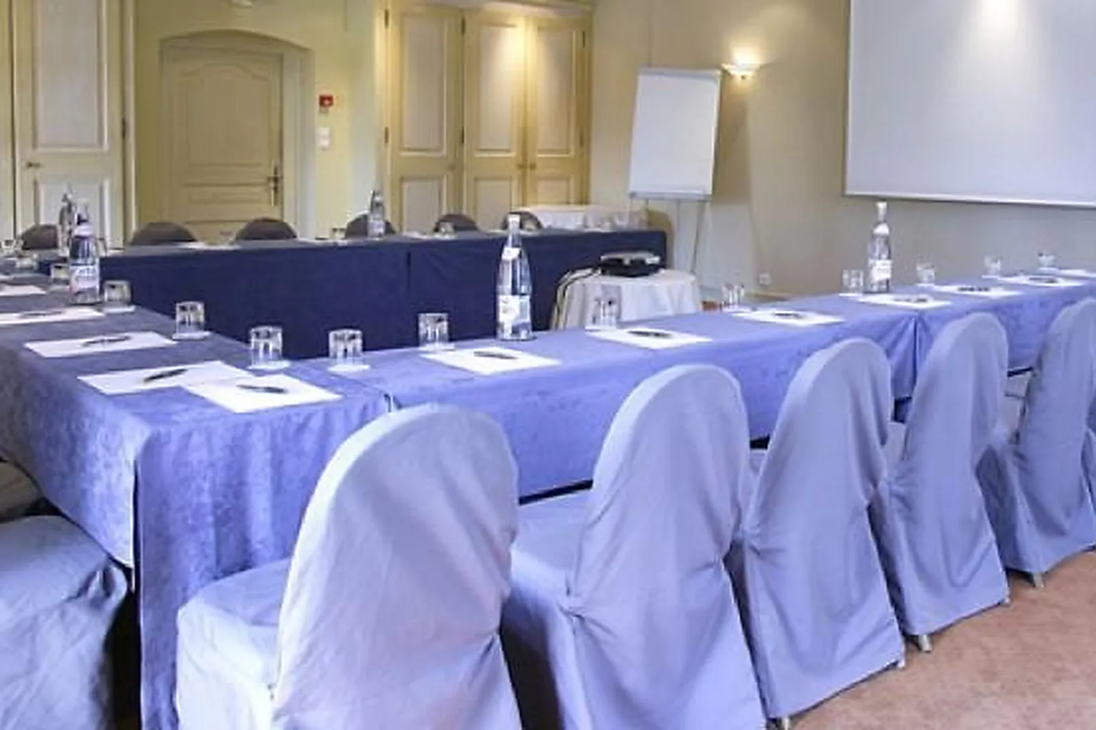 Lieux événementiels, HÔTEL DE MOUGINS