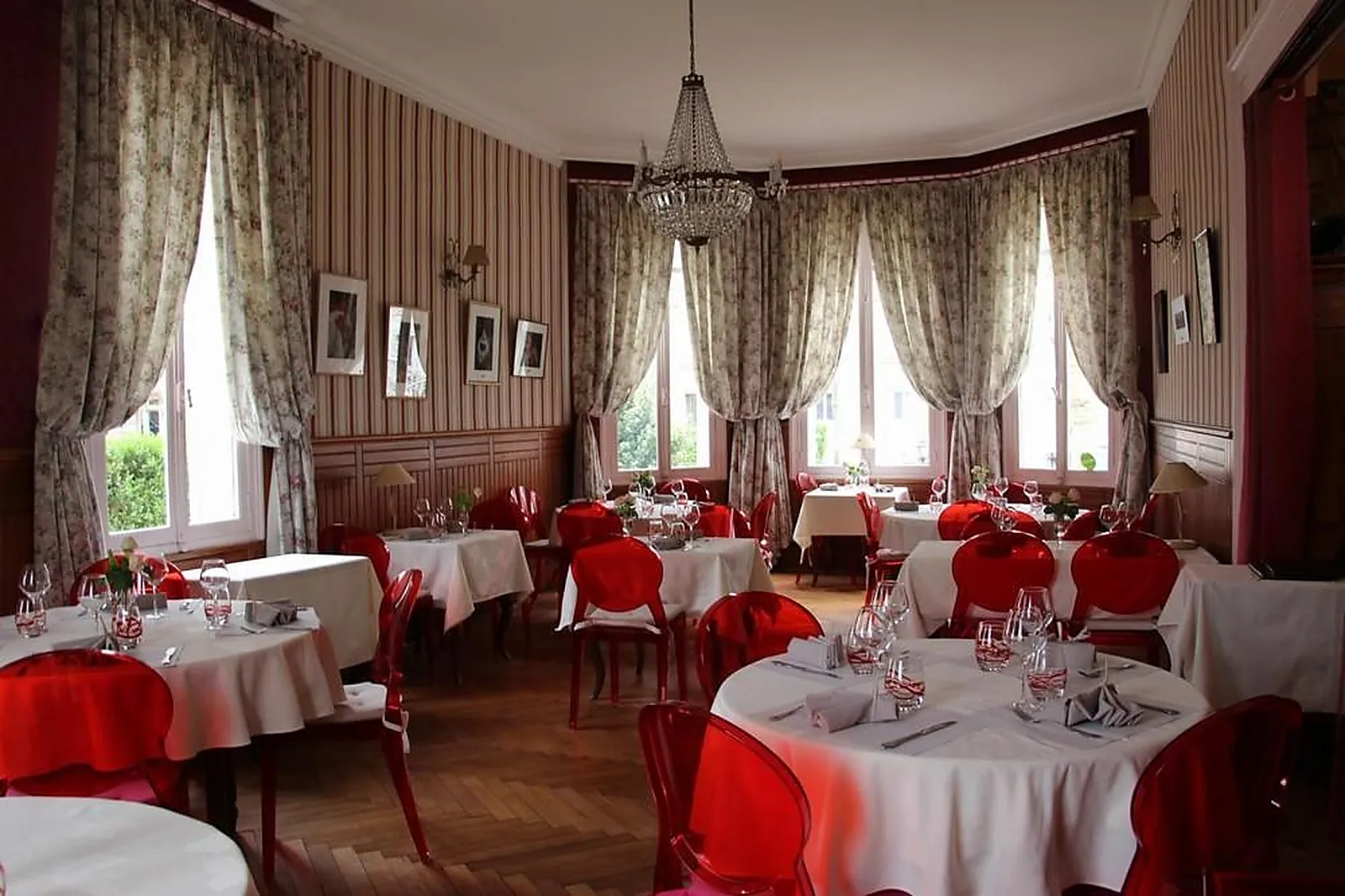 Lieux événementiels, HÔTEL DE PARIS