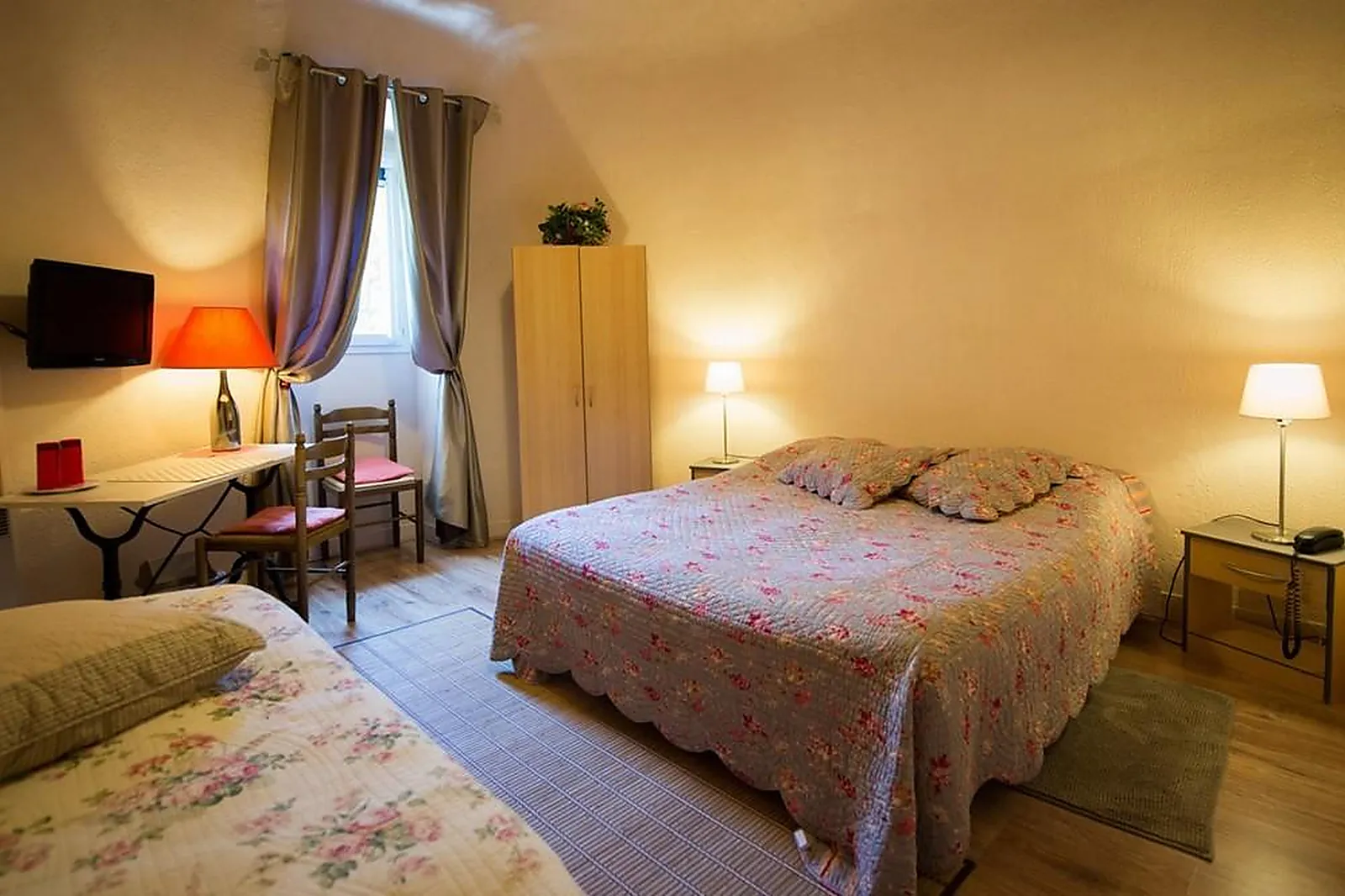 Lieux événementiels, HÔTEL DE PARIS