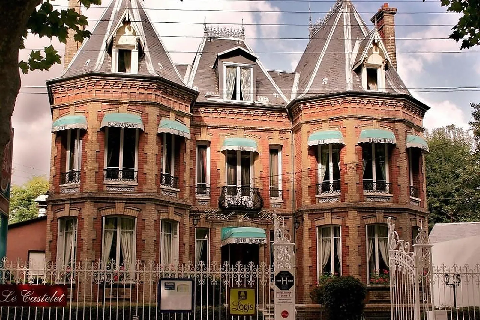 Lieux événementiels, HÔTEL DE PARIS