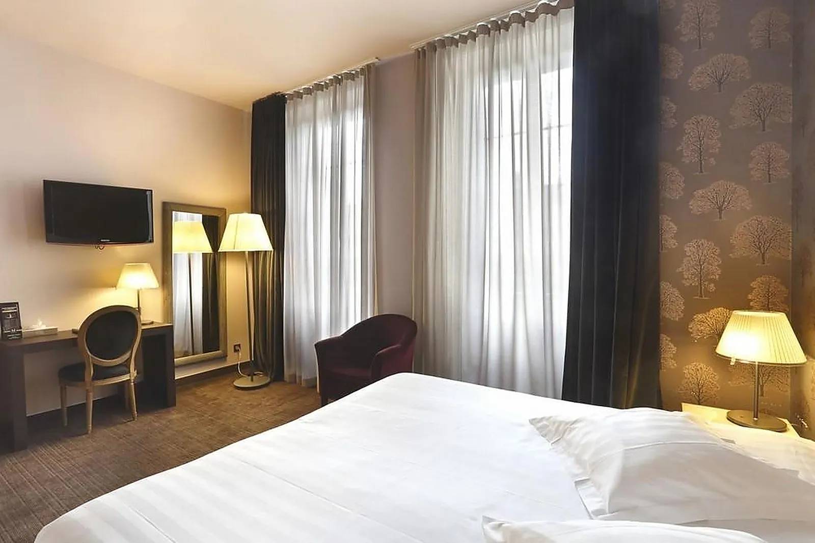 Lieux événementiels, HÔTEL DE PARIS BESANÇON