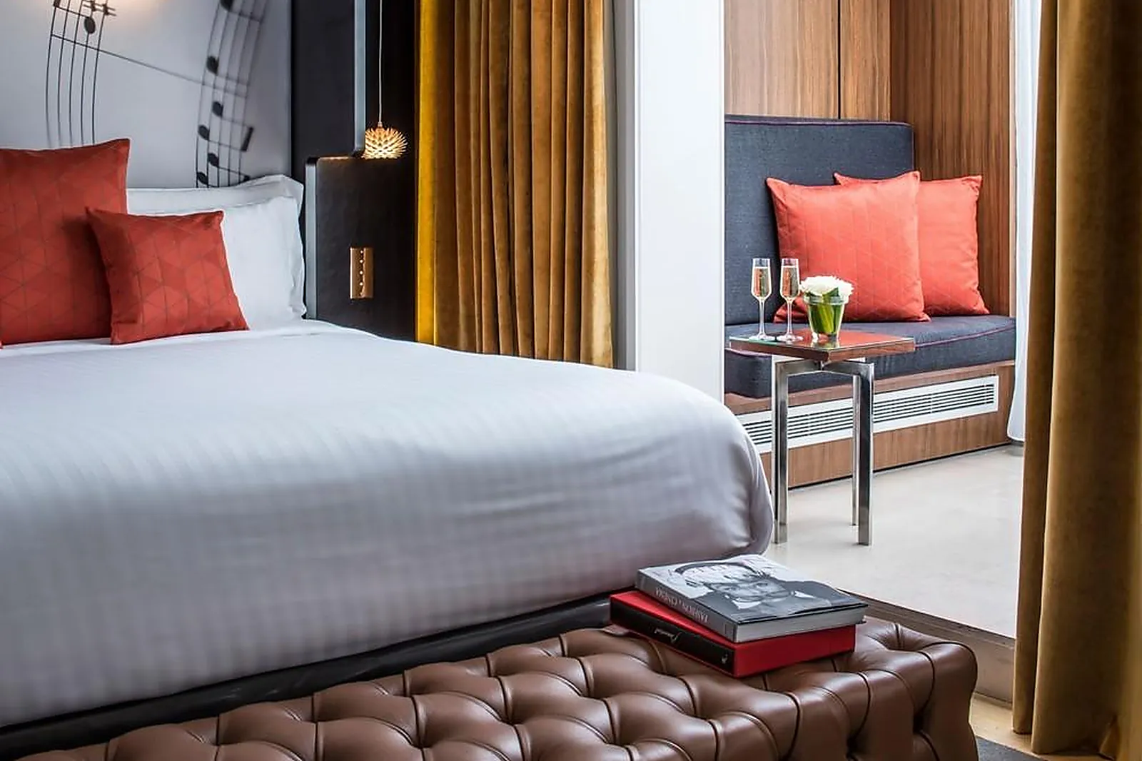 Lieux événementiels, HOTEL DE SERS