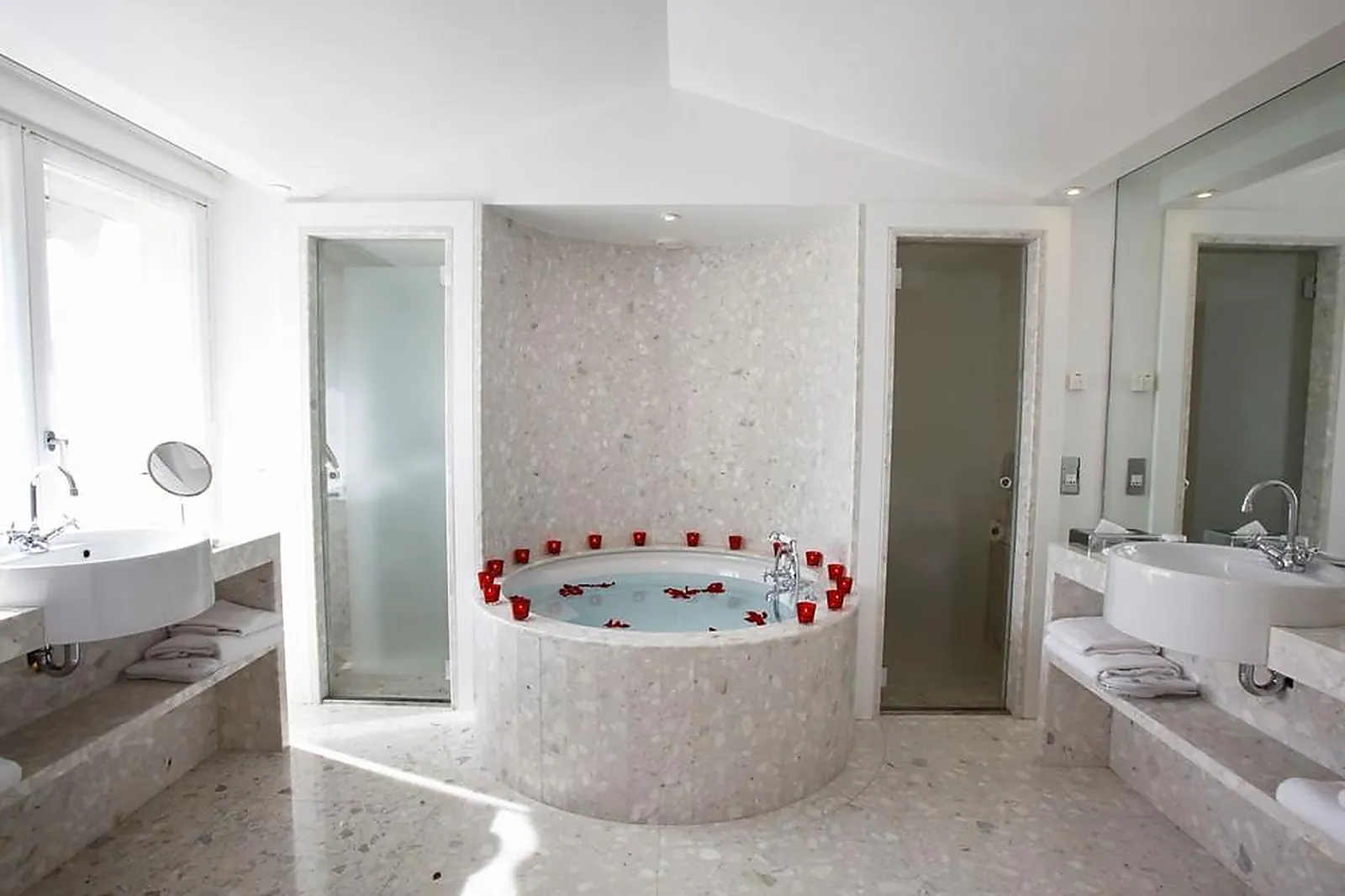 Lieux événementiels, HOTEL DE SERS