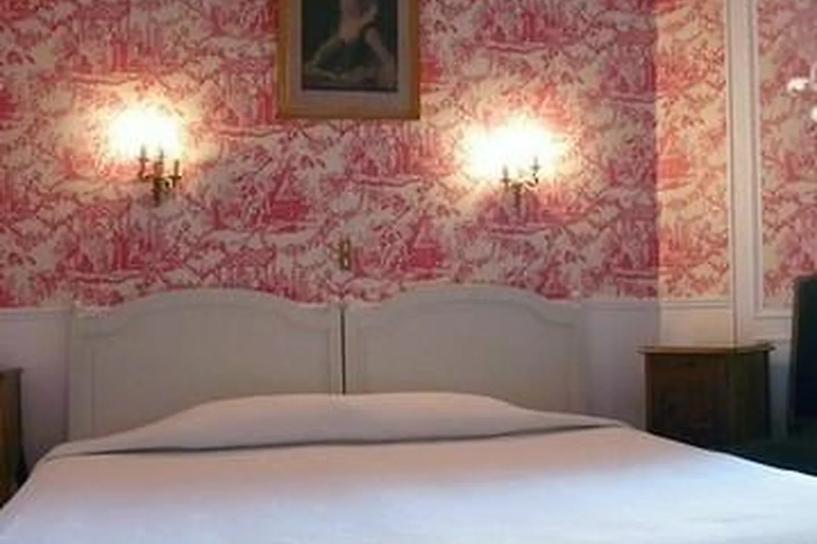 Lieux événementiels, HÔTEL DE L'ABEILLE