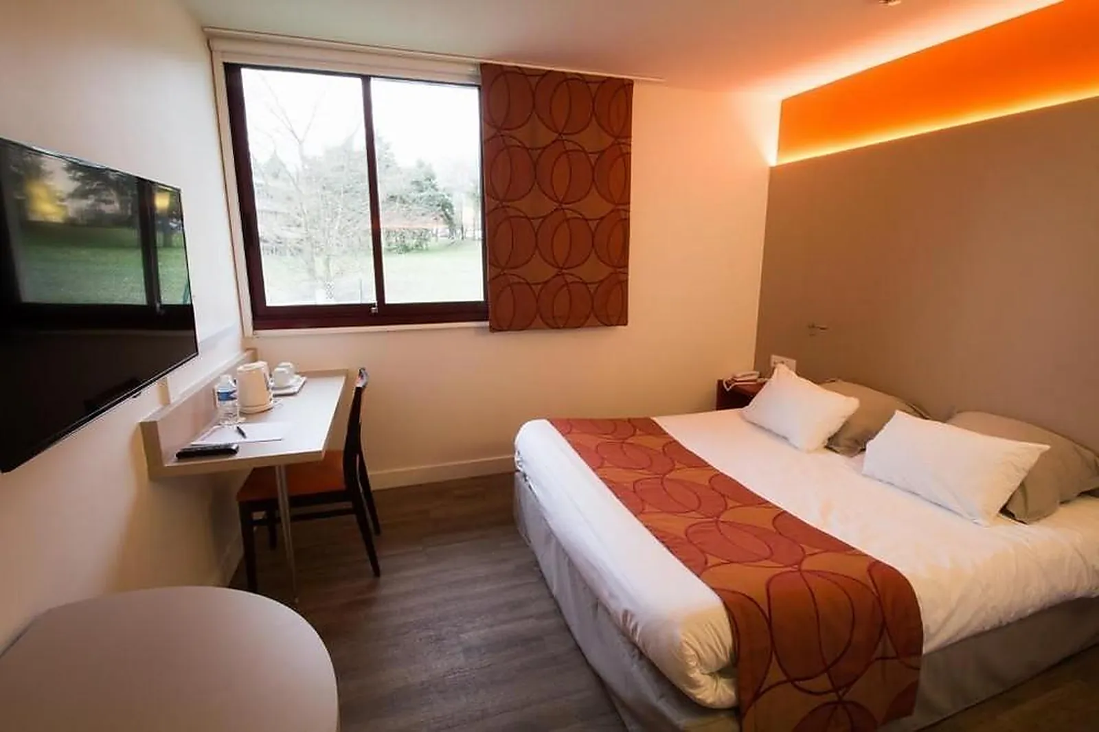 Lieux événementiels, HÔTEL DE L'ISLE