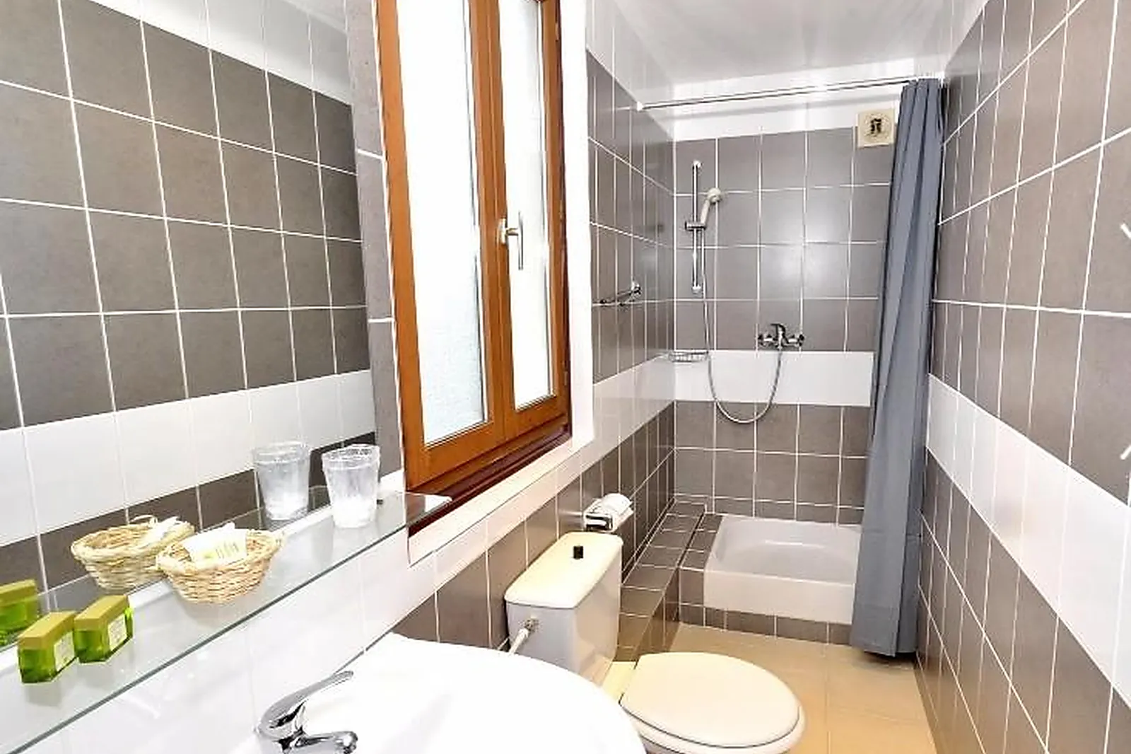 Lieux événementiels, HÔTEL DE L'OURS