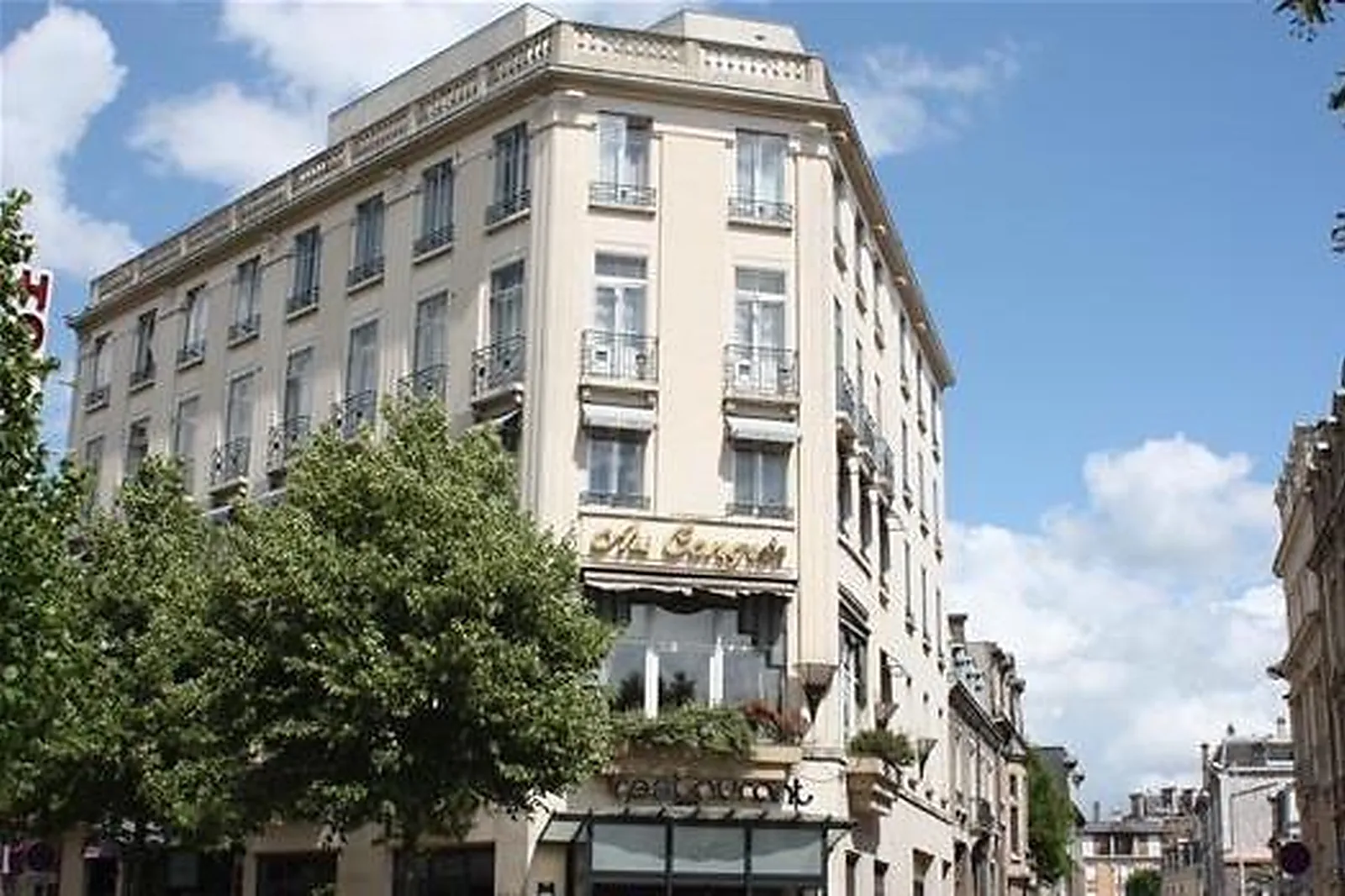 Lieux événementiels, HÔTEL DE L'UNIVERS REIMS CENTRE