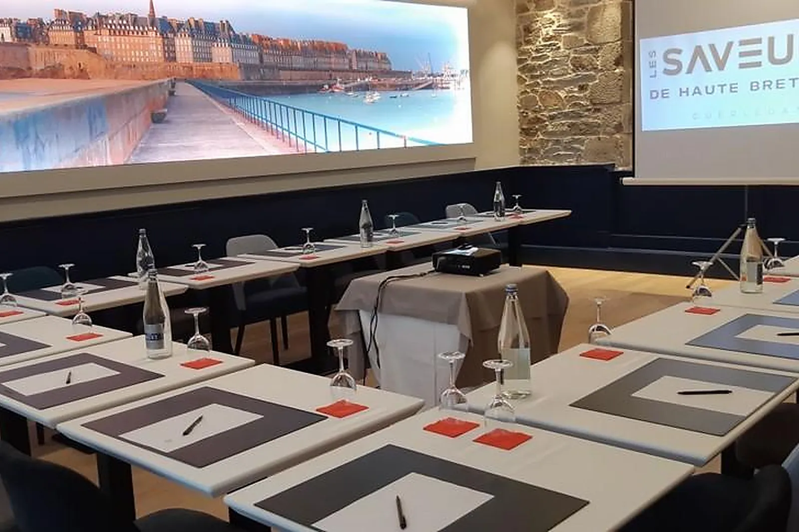 Lieux événementiels, HÔTEL DE L'UNIVERS SAINT-MALO