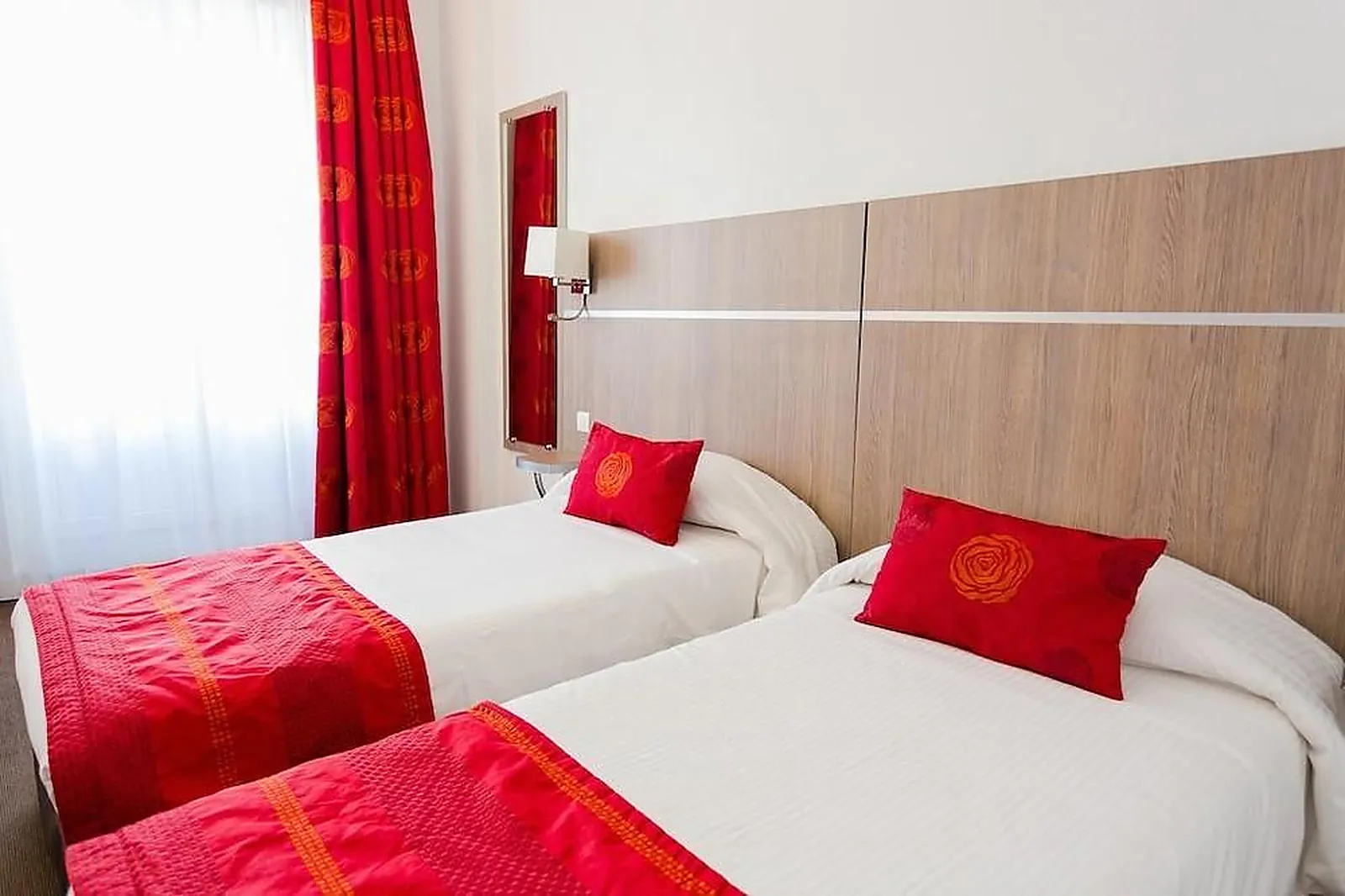 Lieux événementiels, HÔTEL DE L’EUROPE GRENOBLE HYPER CENTRE