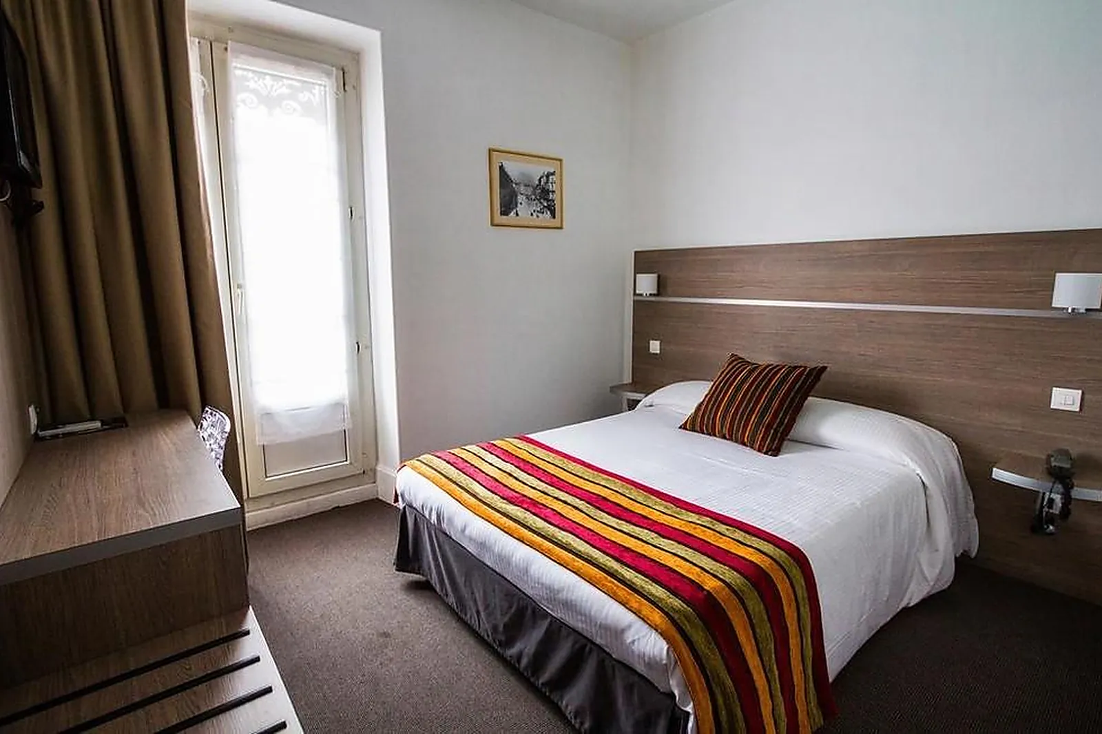 Lieux événementiels, HÔTEL DE L’EUROPE GRENOBLE HYPER CENTRE