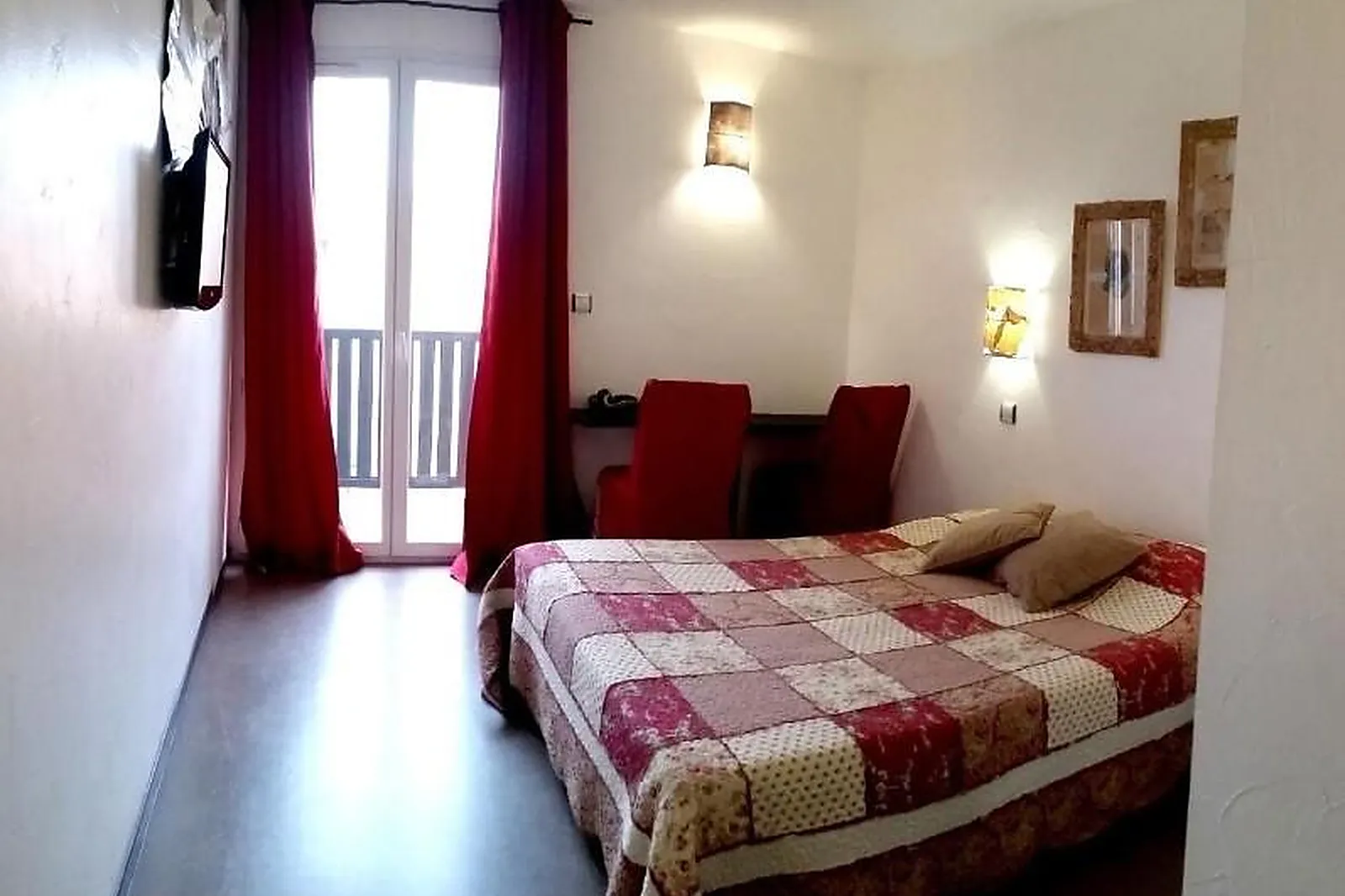 Lieux événementiels, HÔTEL DE LA CLAPE