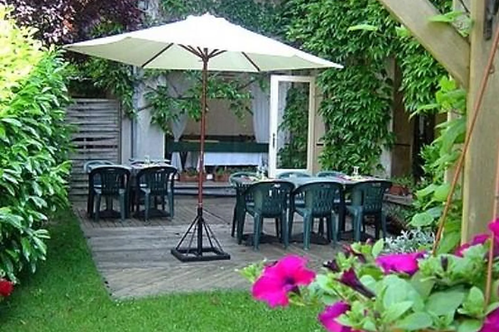 Lieux événementiels, HÔTEL DE LA LEVÉE