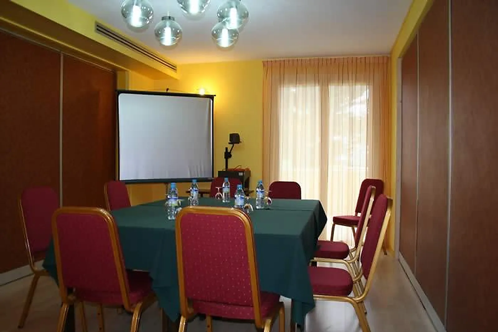 Lieux événementiels, HÔTEL DE LA LOIRE