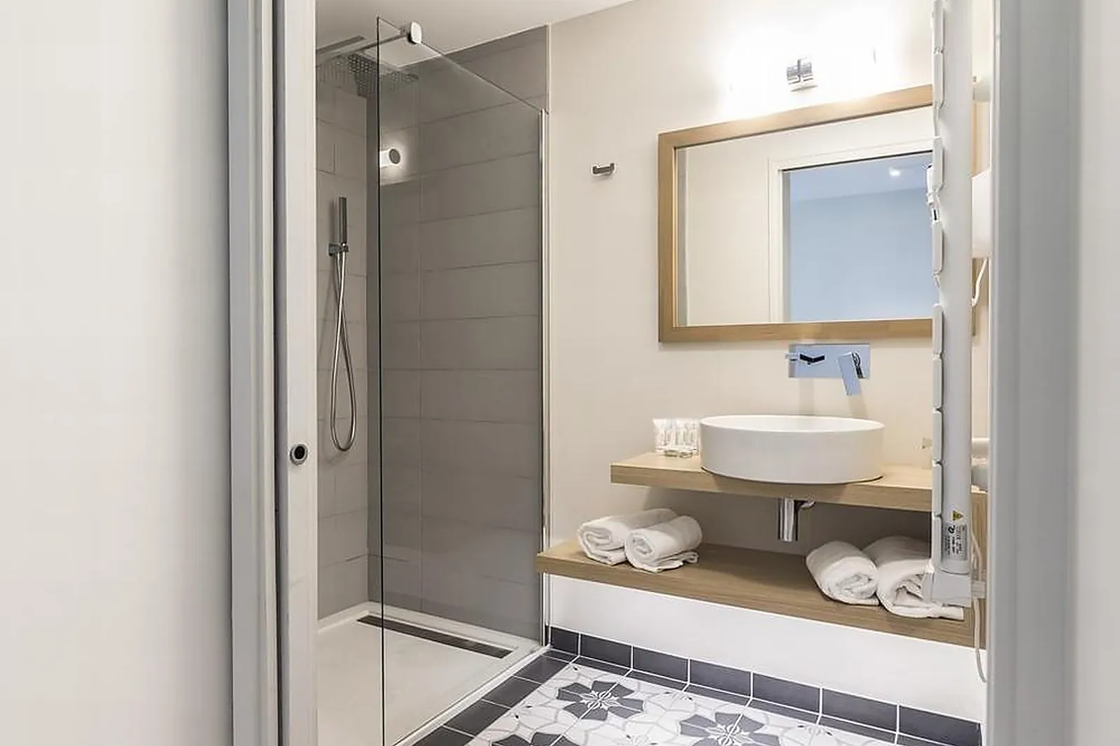 Lieux événementiels, HÔTEL DE LA MER BRIGNOGNAN-PLAGES