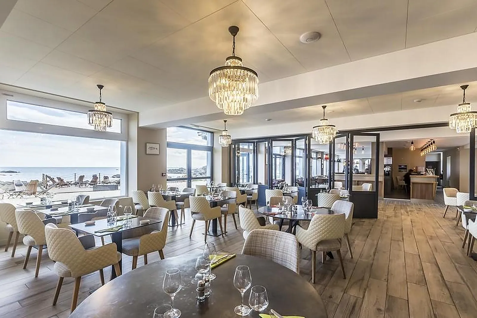 Lieux événementiels, HÔTEL DE LA MER BRIGNOGNAN-PLAGES