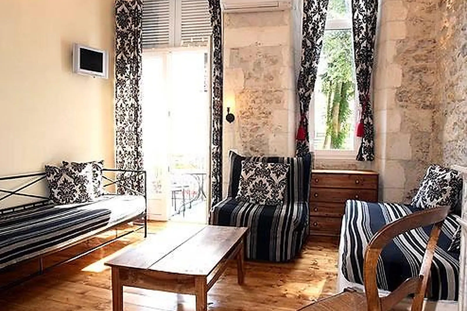 Lieux événementiels, HÔTEL DE LA PAIX LA ROCHELLE