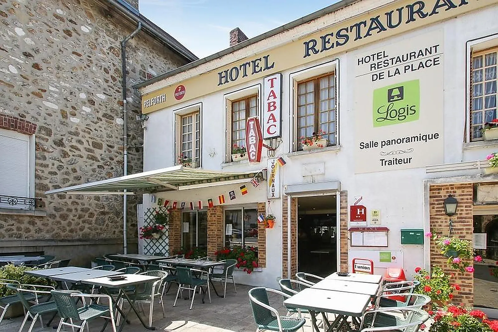 Lieux événementiels, HÔTEL DE LA PLACE MONTMORT LUCY