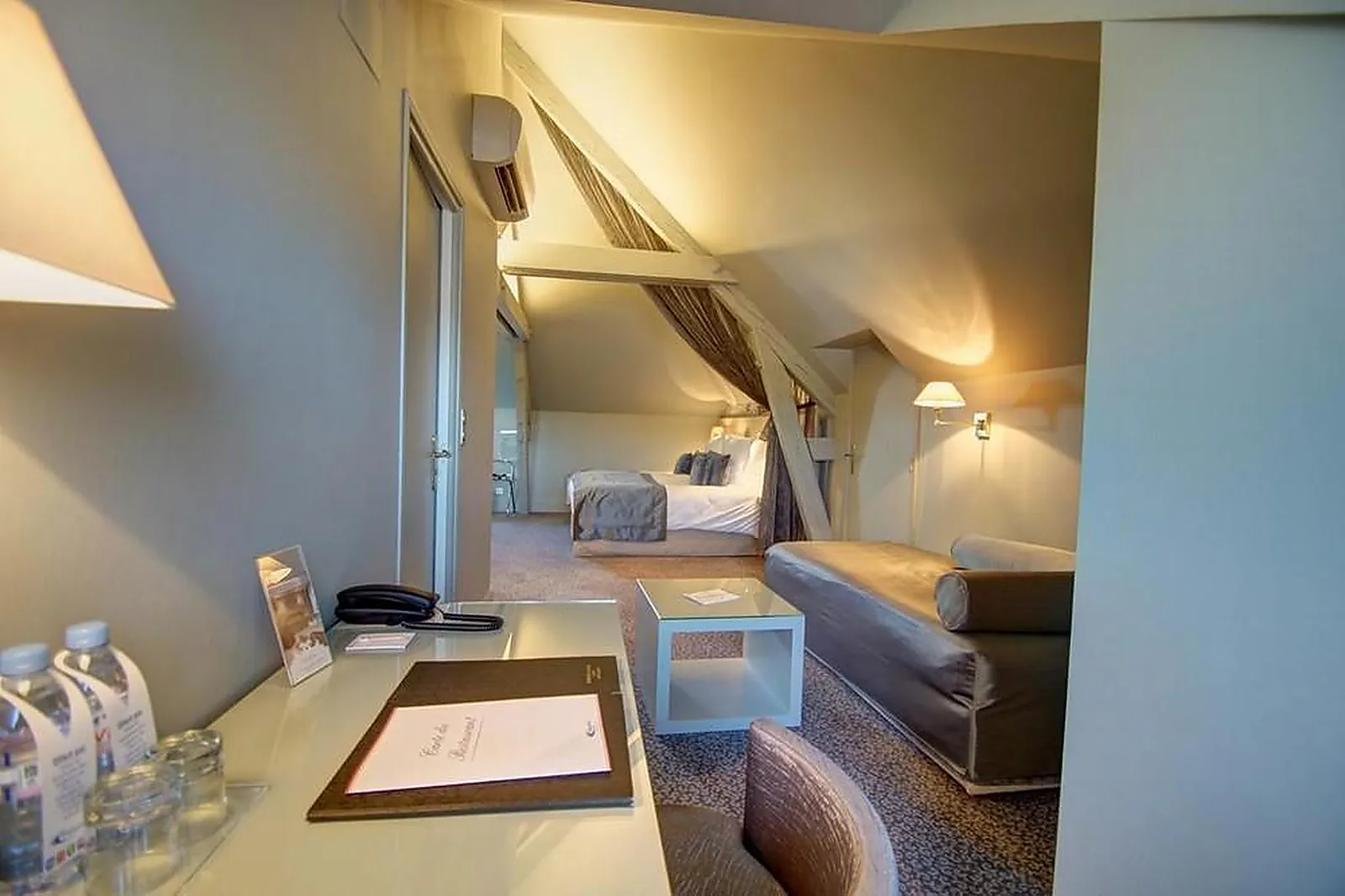 Lieux événementiels, HÔTEL DE LA POSTE - NAJETI