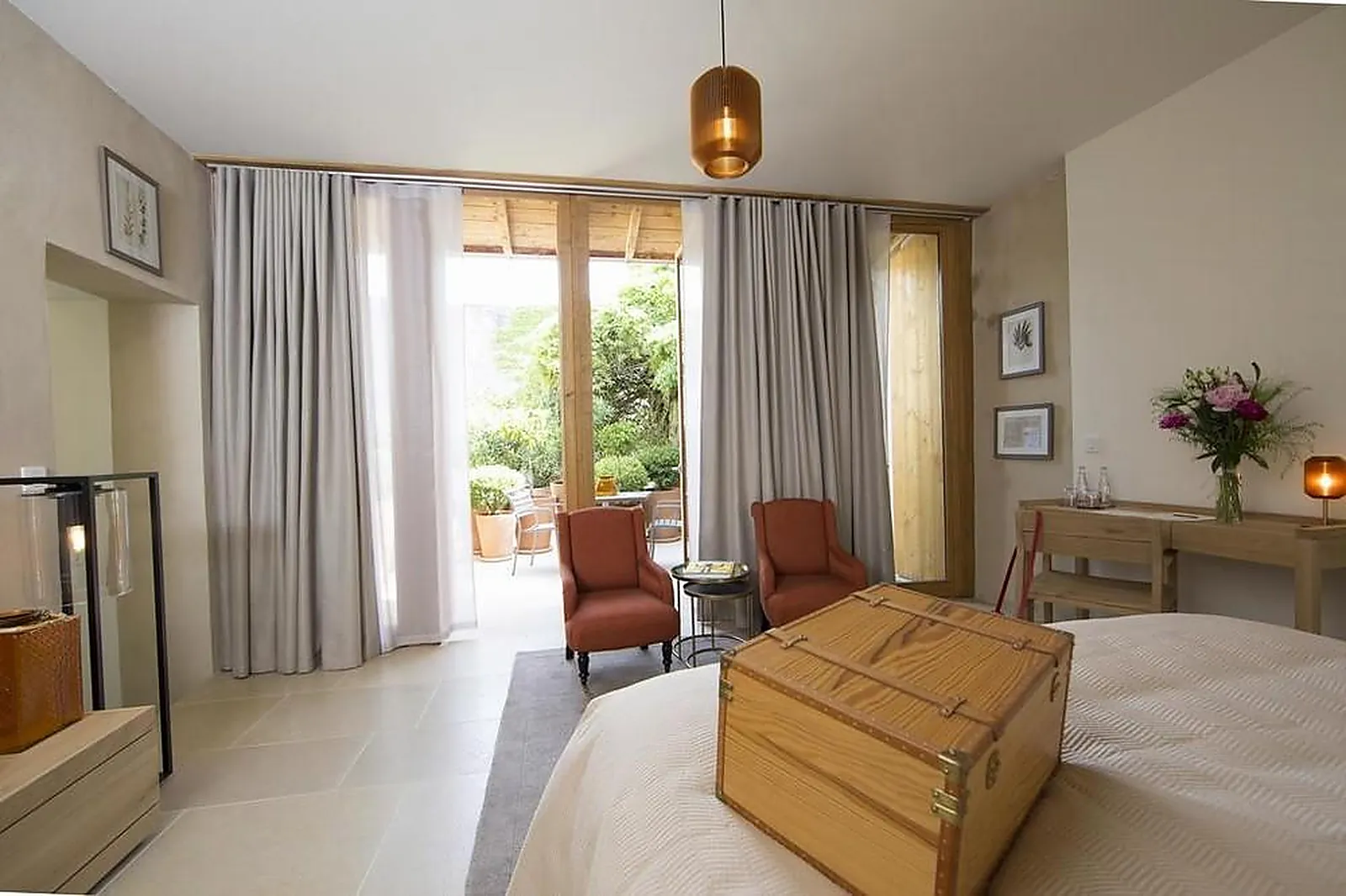 Lieux événementiels, HOTEL DE LA VILLEON