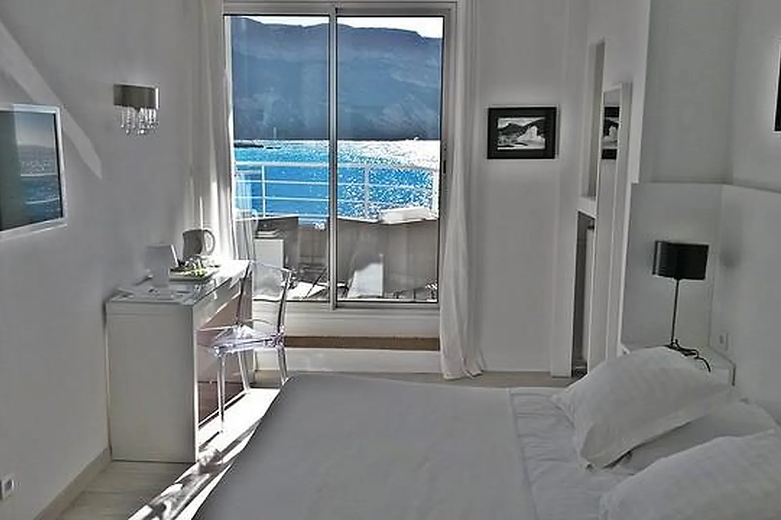 Lieux événementiels, HÔTEL DE LA PLAGE MAHOGANY