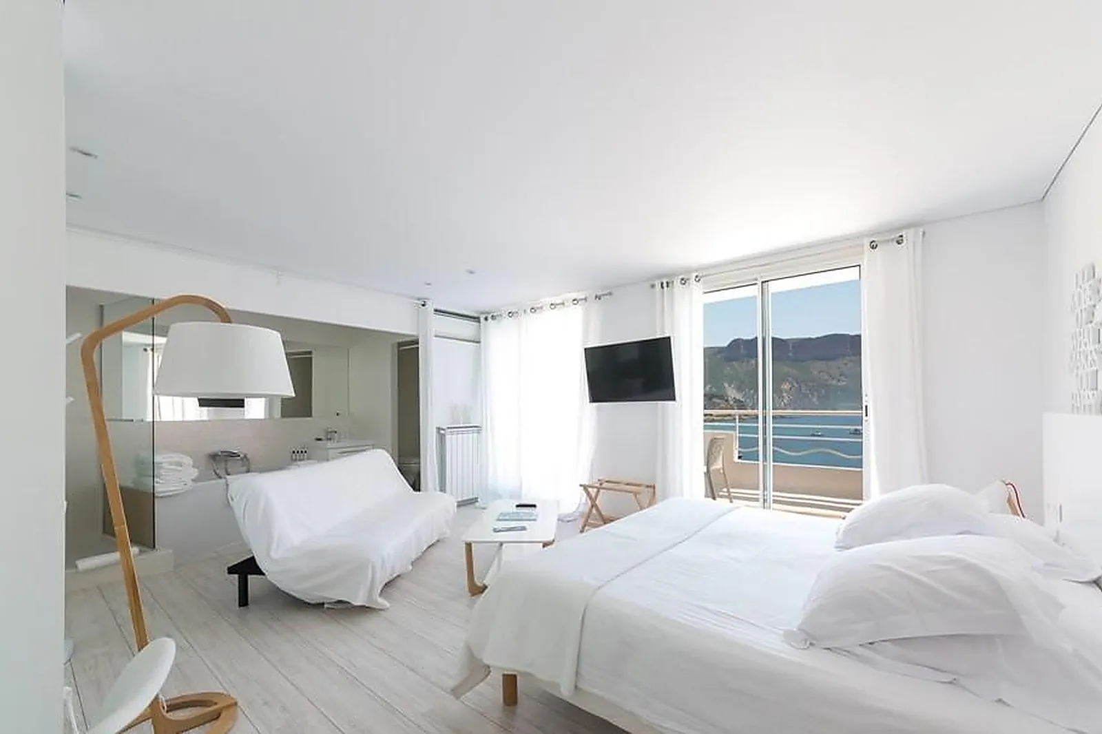 Lieux événementiels, HÔTEL DE LA PLAGE MAHOGANY