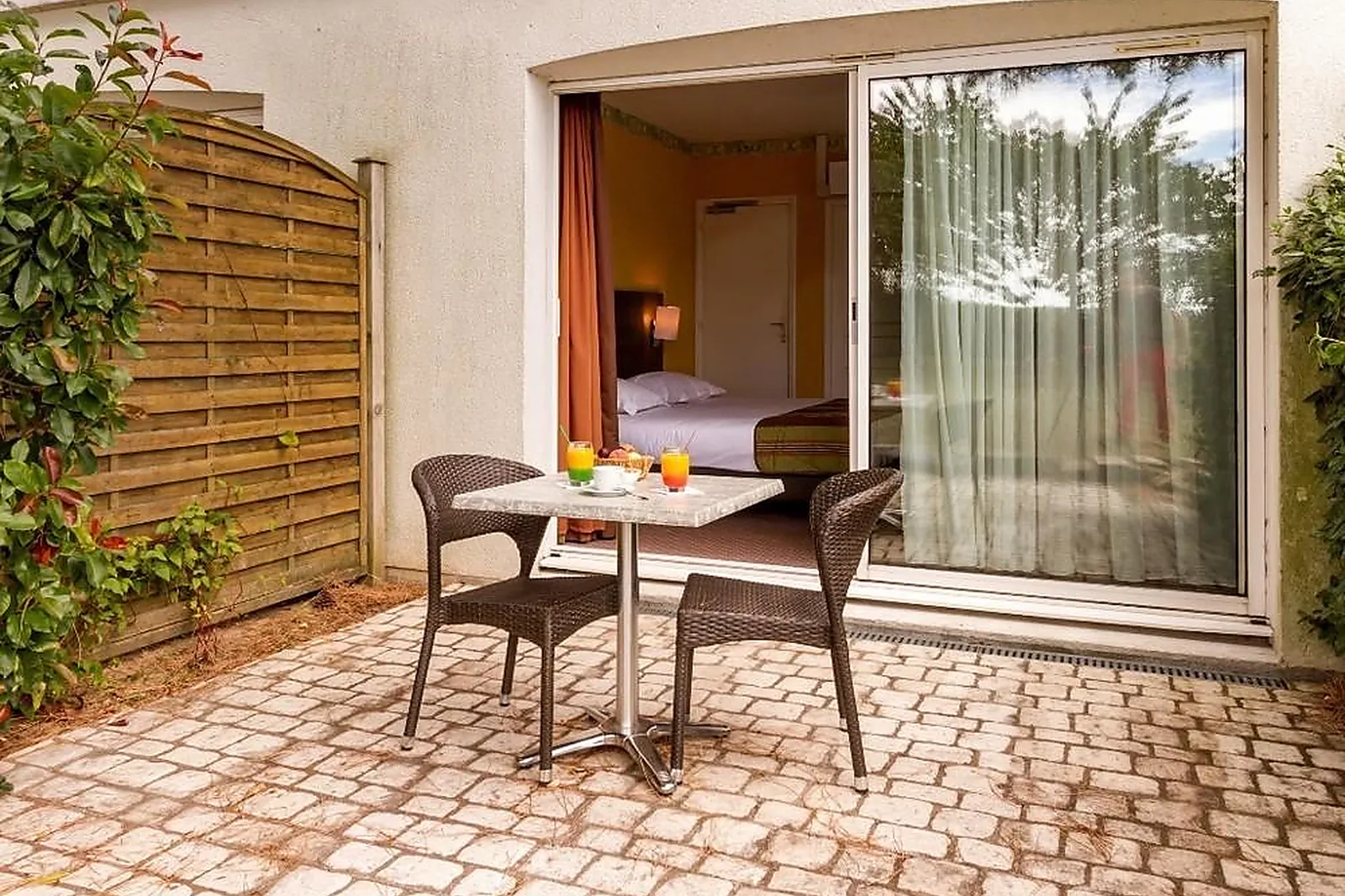 Lieux événementiels, HÔTEL DES CHÂTEAUX