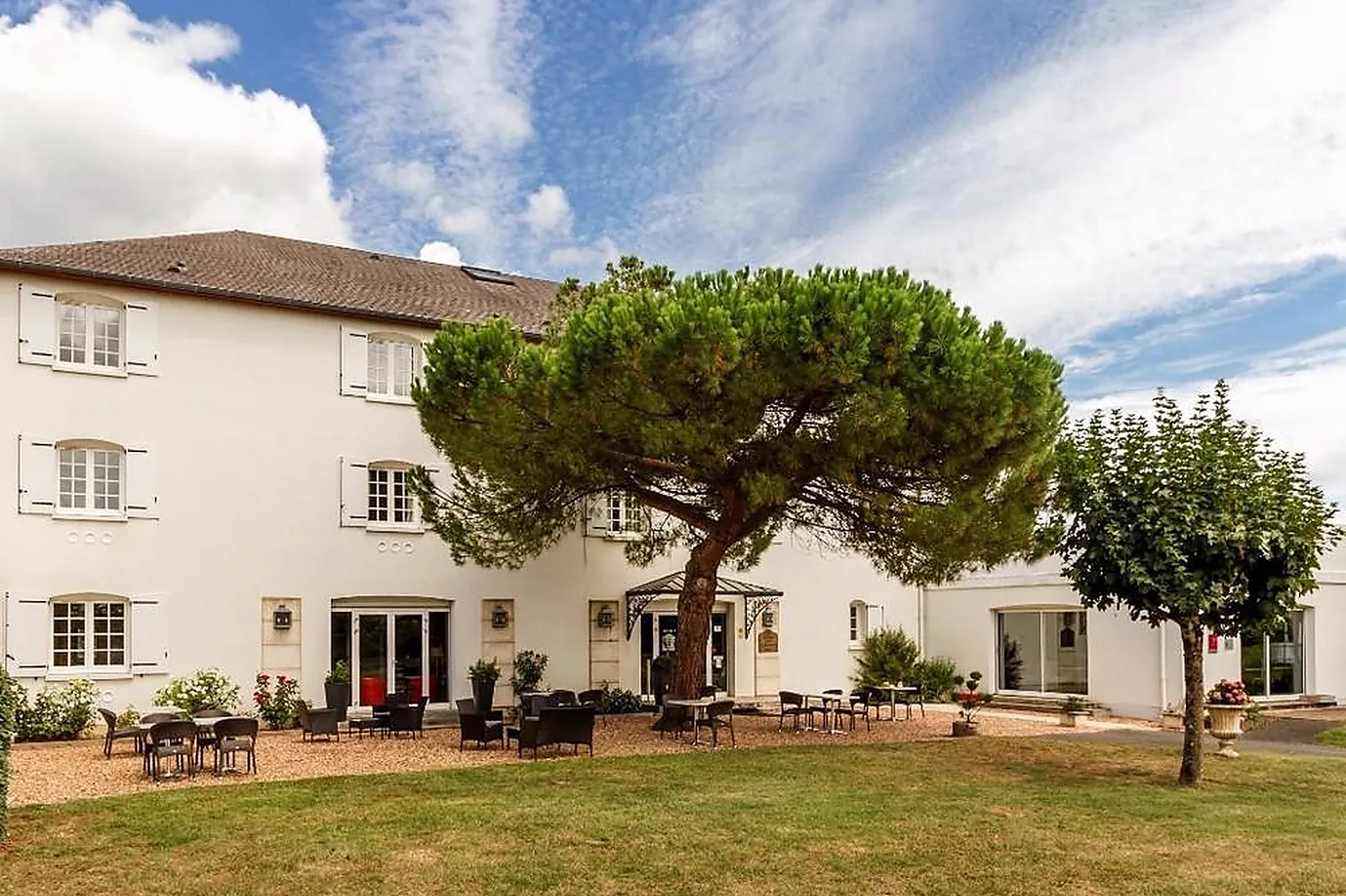 Lieux événementiels, HÔTEL DES CHÂTEAUX