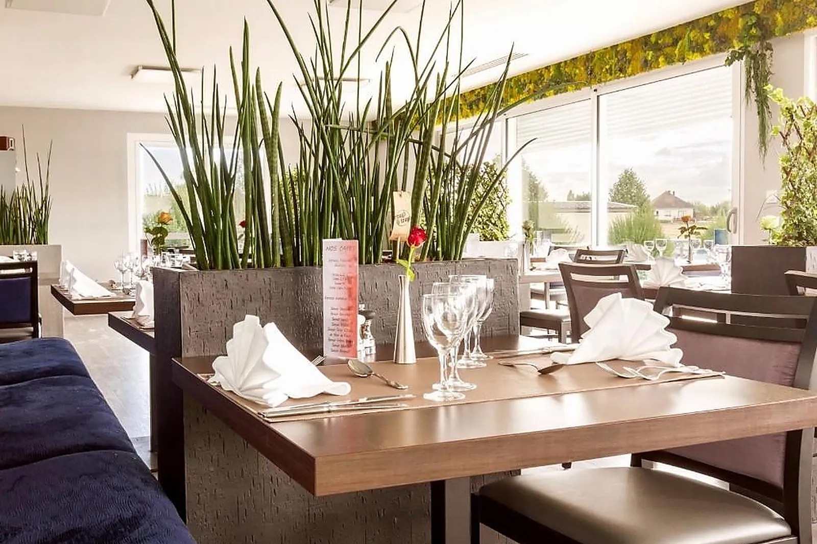 Lieux événementiels, HÔTEL DES CHÂTEAUX