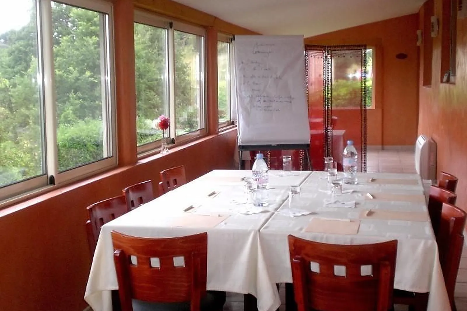 Lieux événementiels, HÔTEL DES CRÊTES DE PIGNOLS