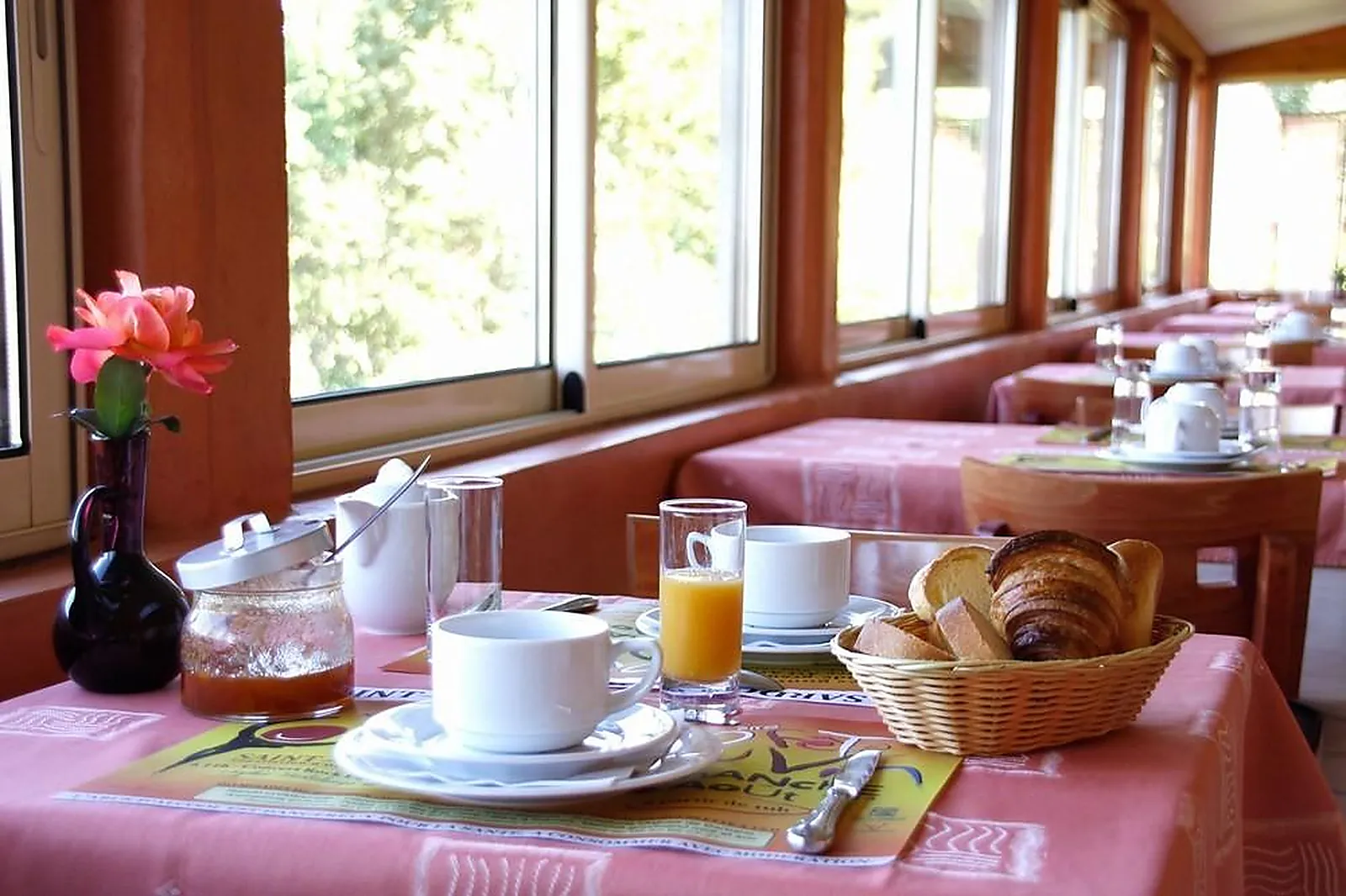 Lieux événementiels, HÔTEL DES CRÊTES DE PIGNOLS